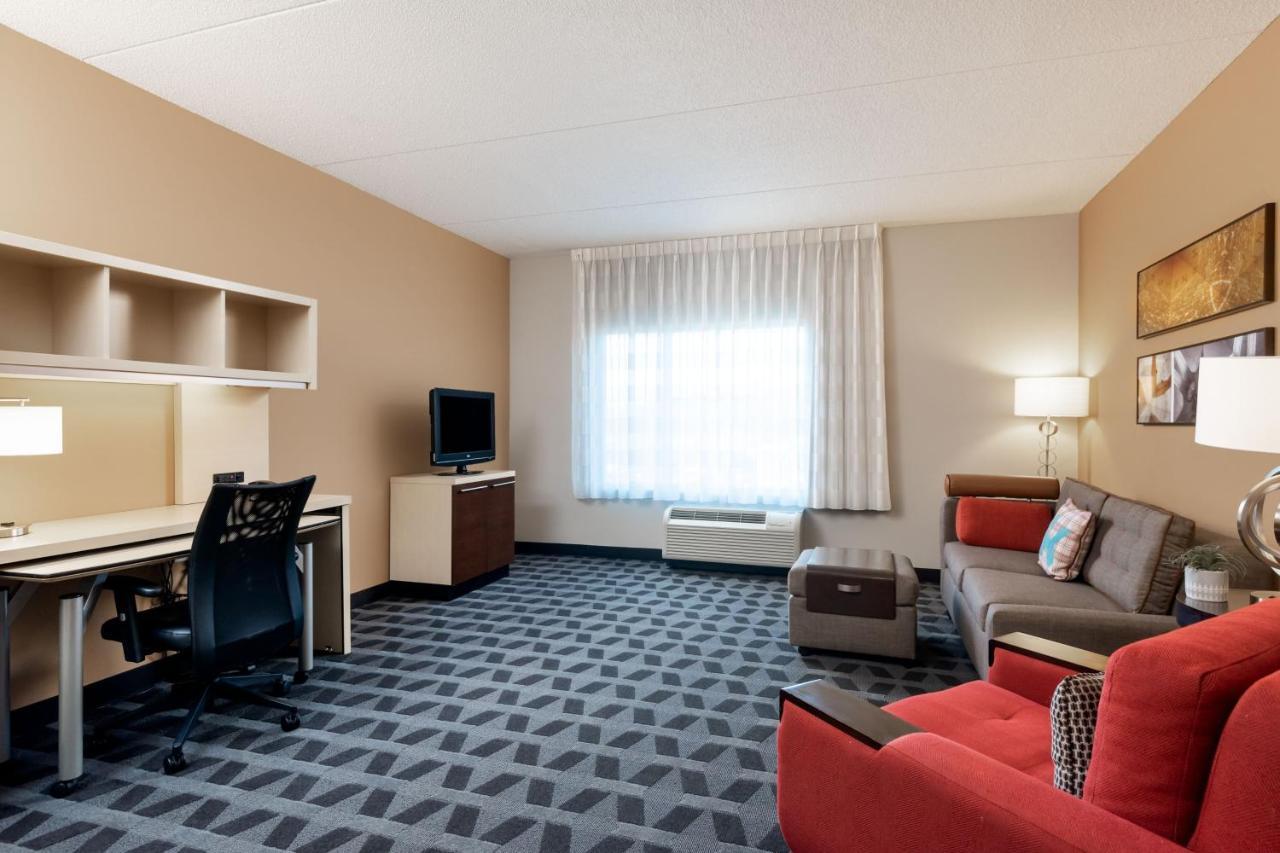 Towneplace Suites By Marriott Charlotte Mooresville Exterior photo