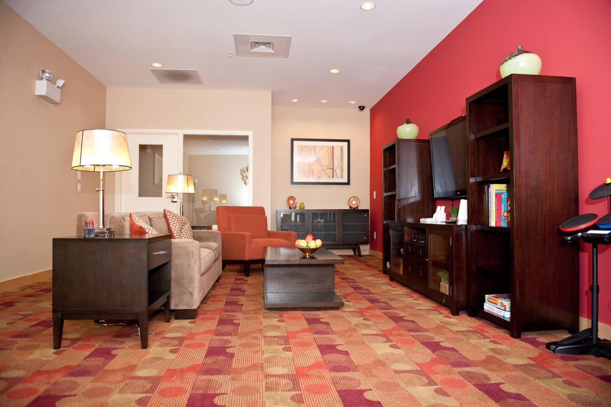 Towneplace Suites By Marriott Charlotte Mooresville Interior photo